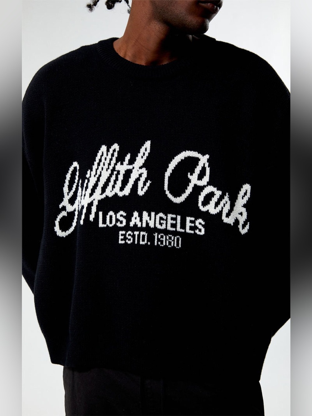 PacSun Men’s Griffith Park Los Angeles Black and White Sweater, Size Medium